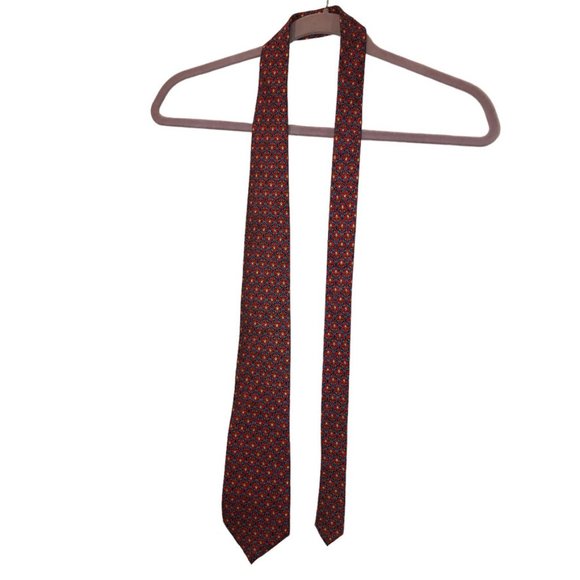 The Metropolitan Museum of Art rich art red blue 100% silk Tile print tie EUC - Picture 4 of 4